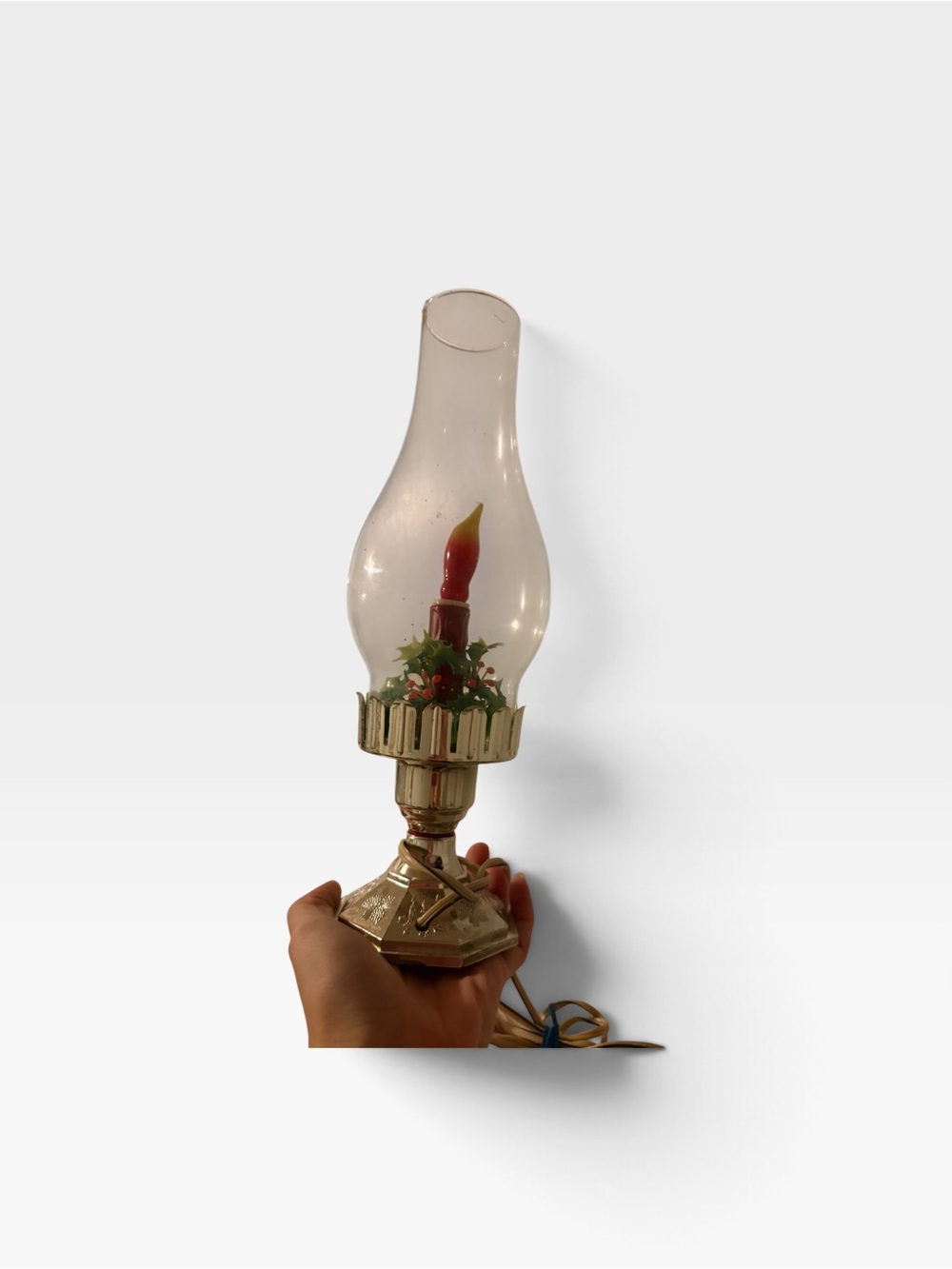 Vintage Classic Holiday Electric Candle Lamp in Gold and Red
